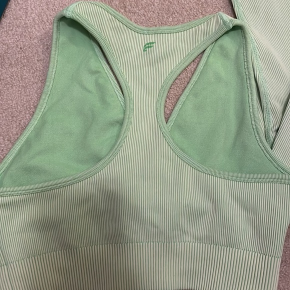 Green ribbed lounge/workout set - Picture 3 of 3